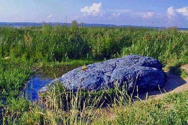 Загадочные места России - синь камень 