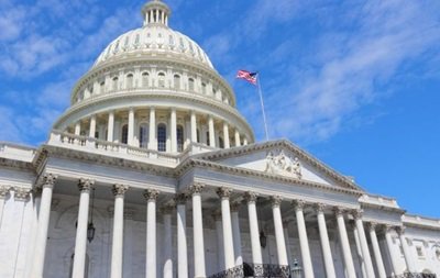 Конгресс США одобрил закон, продлевающий работу правительства